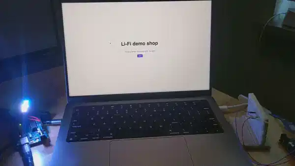 Stripe支付链接通过光发送的演示