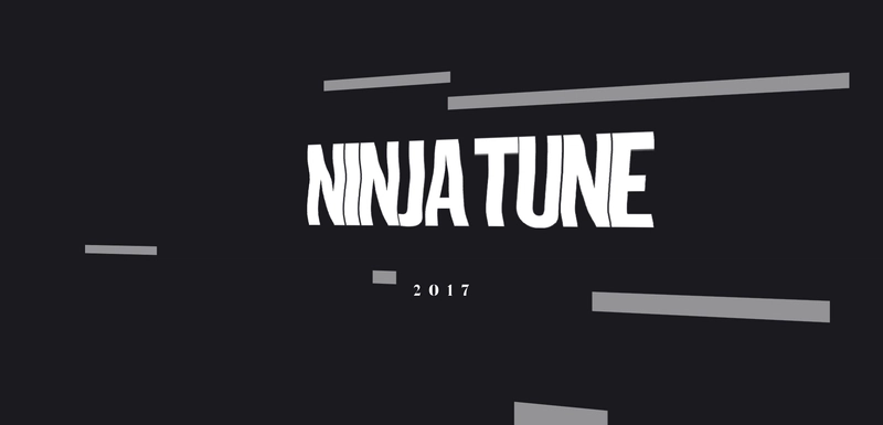 黑色背景专属产品展示示例